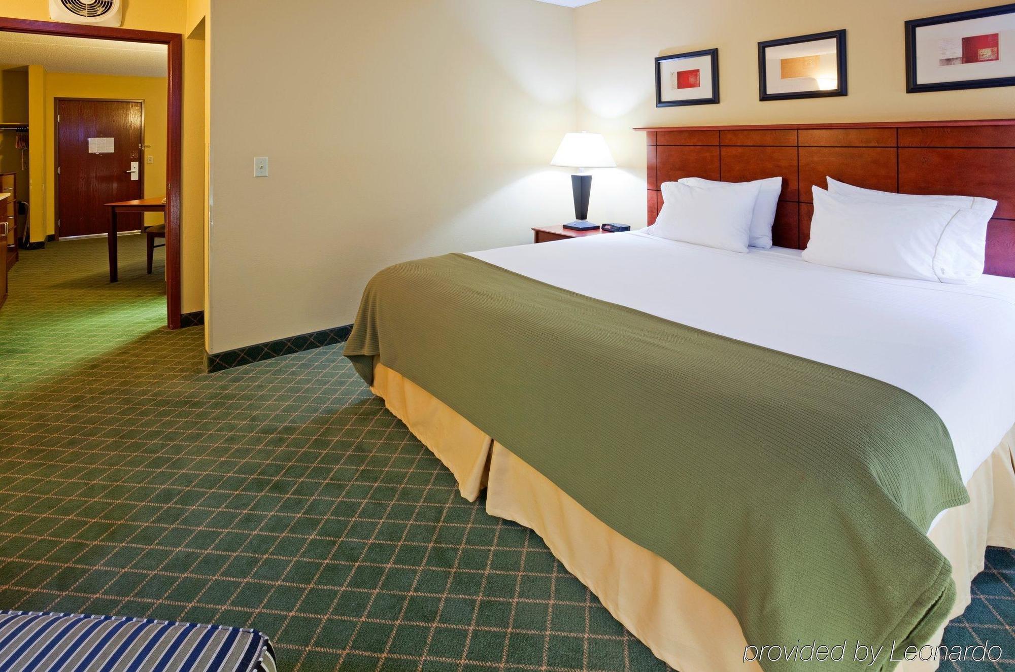 Holiday Inn Express Hotel & Suites Coon Rapids - Blaine Area By Ihg Bilik gambar