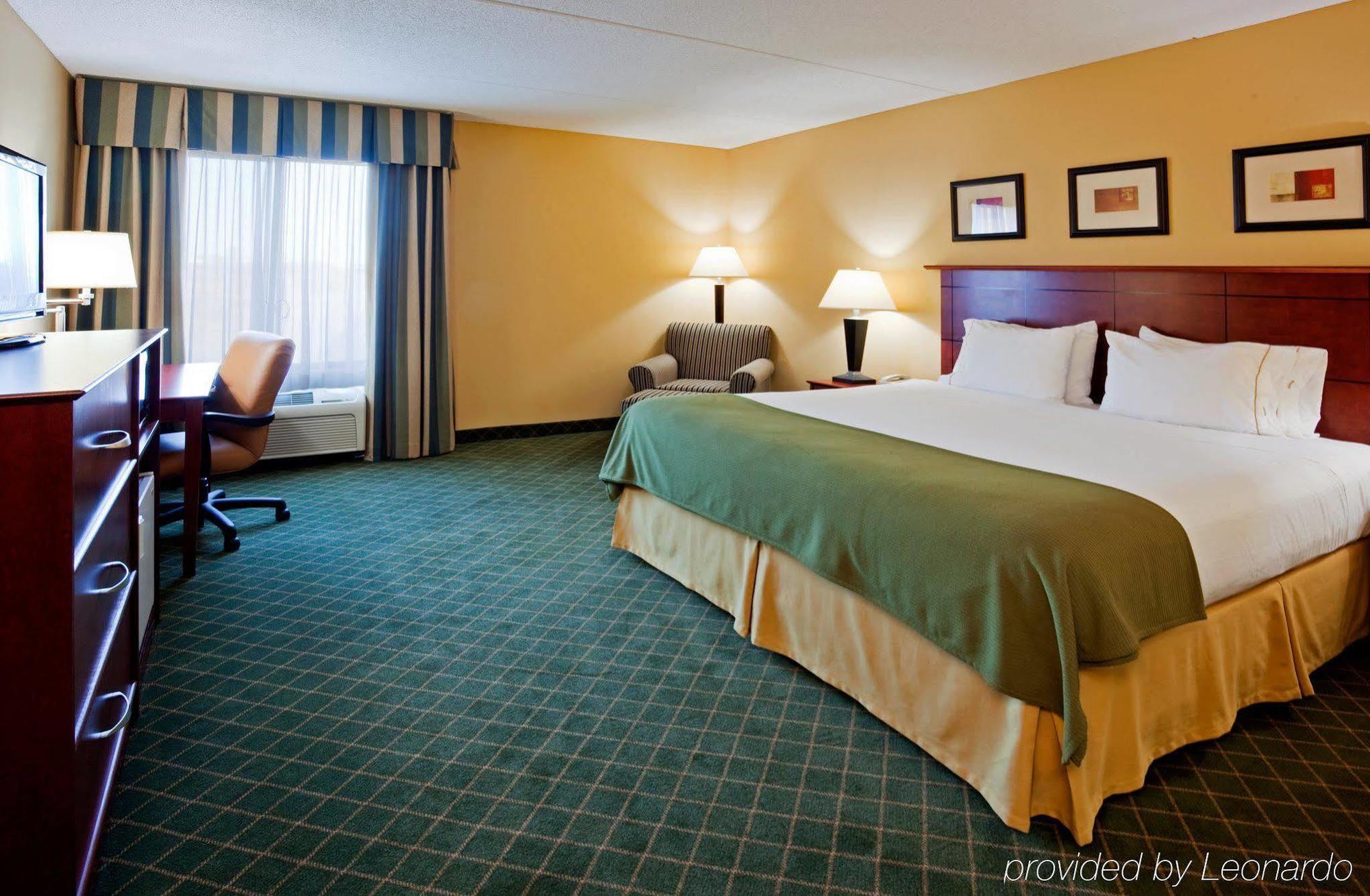 Holiday Inn Express Hotel & Suites Coon Rapids - Blaine Area By Ihg Luaran gambar